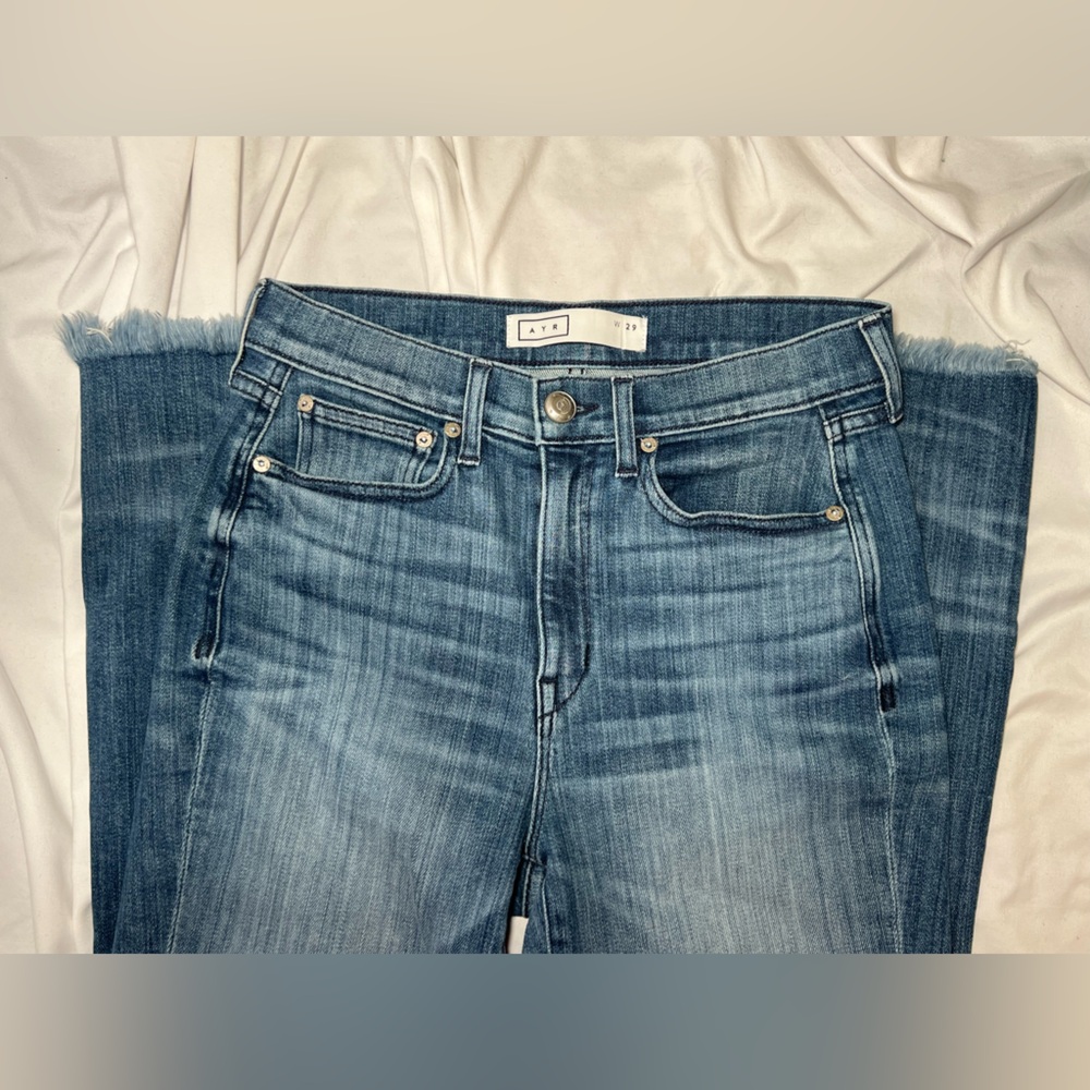 AYR Medium Wash Straight-Leg Jeans with Raw Hem - Picture 9 of 12